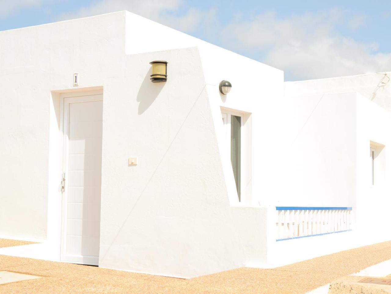 Apartamentos El Marinero - Avenida Caleta de Sebo Exteriör bild