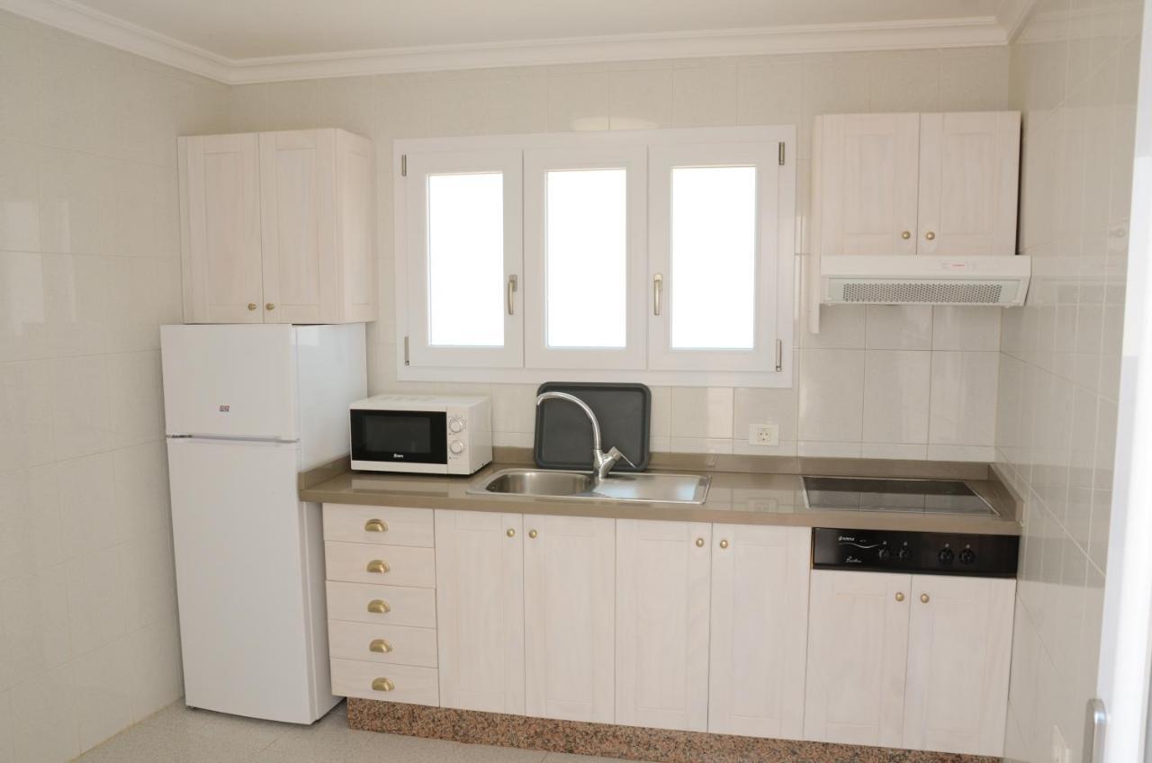 Apartamentos El Marinero - Avenida Caleta de Sebo Exteriör bild